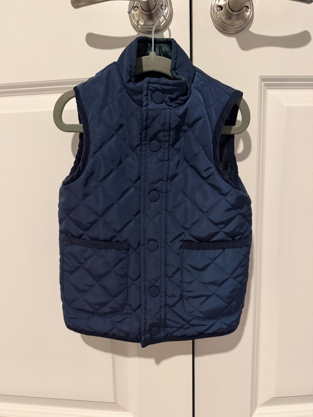 Edgehill Collection Quilted Vest in Navy Blue